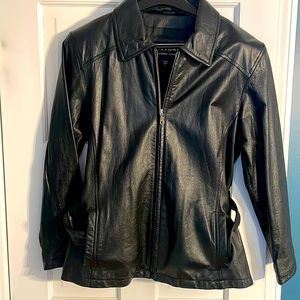 Women’s leather jacket